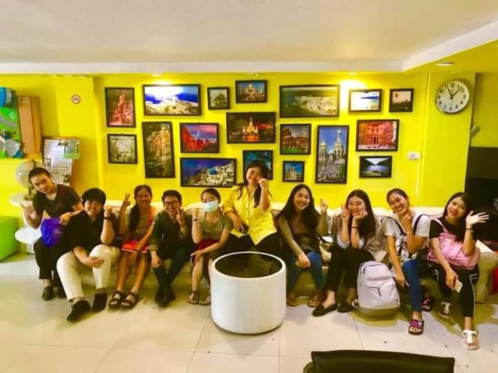 בנגקוק Vr Hostel สะพานควาย מראה חיצוני תמונה